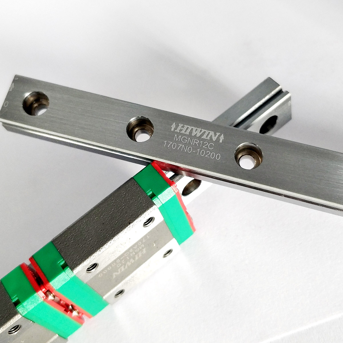 オリジナル Hiwin ミニリニアガイドブロックキャリッジ  - Linear Rail Mgn12H Set のレビューと価格
